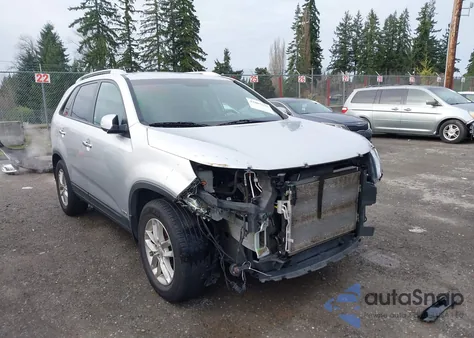 2015 Kia Sorento Lx V6 from USA, damaged, VIN 5XYKTDA79FG544521